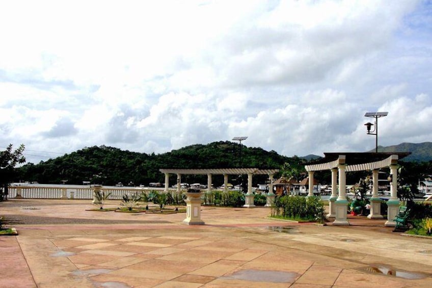 Lualhati Park