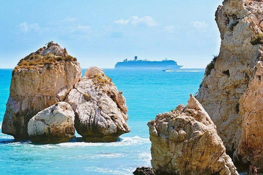 Aphrodite's Rocks 3