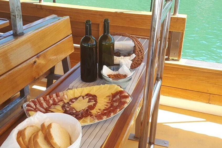 Snack on private tour 3