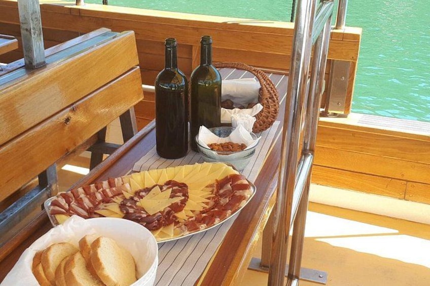 Snack on private tour 5