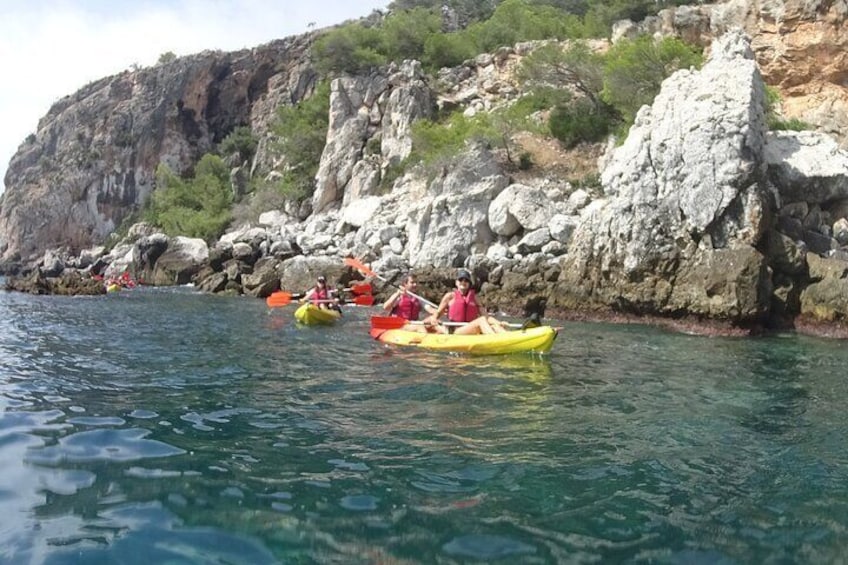 Kayak & Snorkel Tour in Cerro Gordo Natural Park, La Herradura