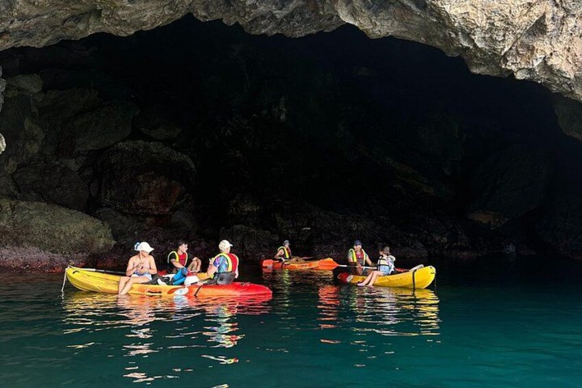 Kayak & Snorkel Tour in Cerro Gordo Natural Park, La Herradura 4