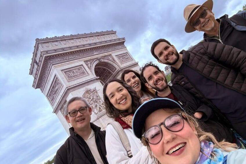 Paris Half-Day: 30+ Sights, Eiffel Tower, Montmartre & Notre-Dame 5