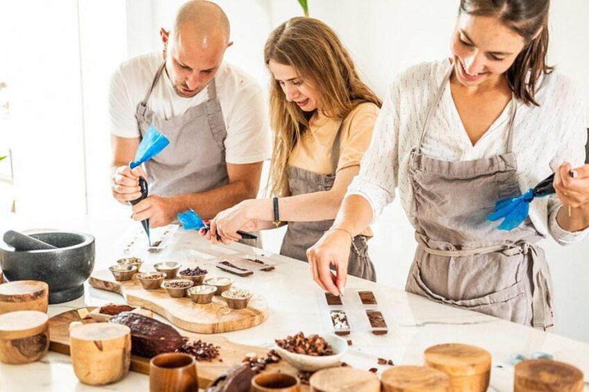 Make Your own Amazing Chocolate in Notting Hill 2