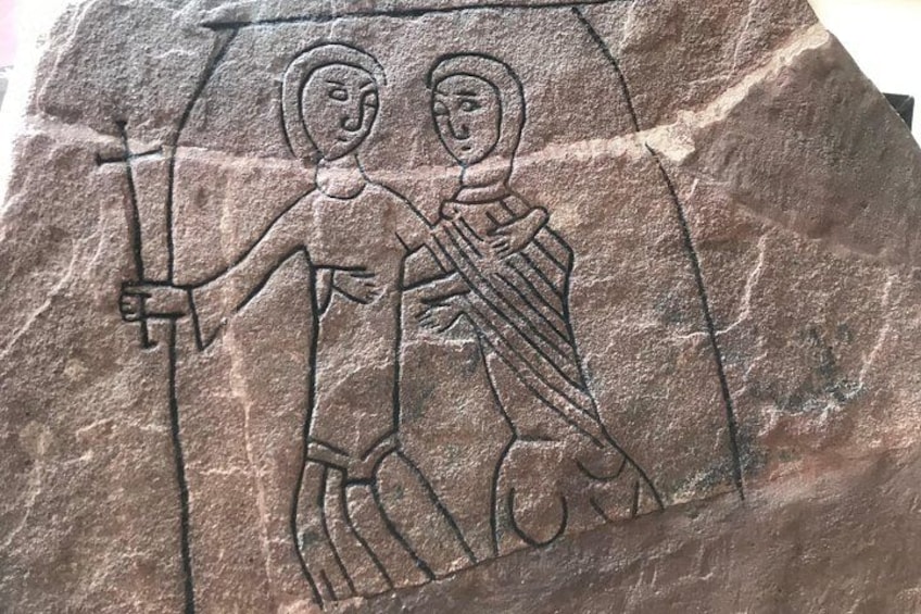 How every love story should be written, on stone for ever! 4