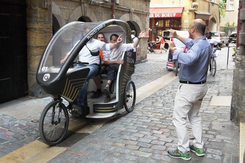 1 or 2-Hour Pedicab tour of Lyon 3
