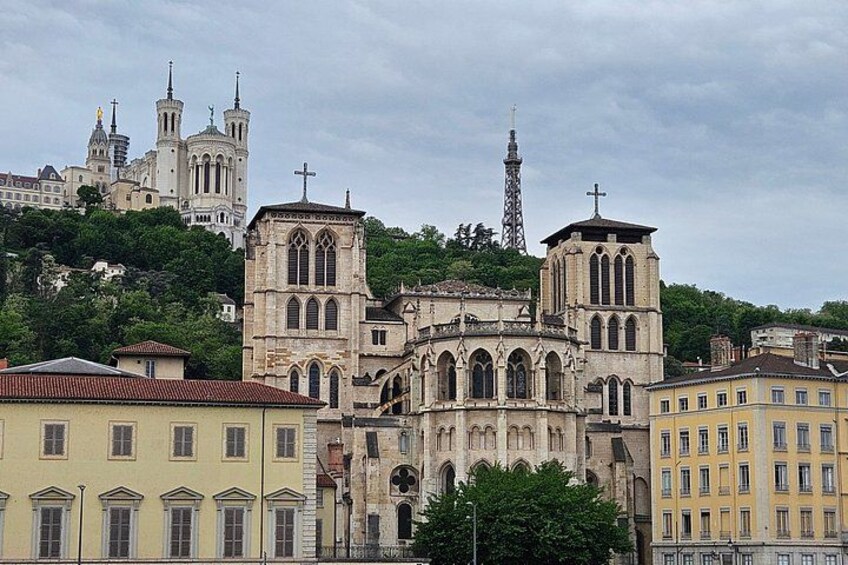 1 or 2-Hour Pedicab tour of Lyon 3