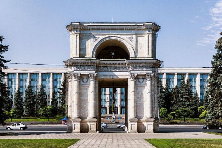 Chisinau Arch 1