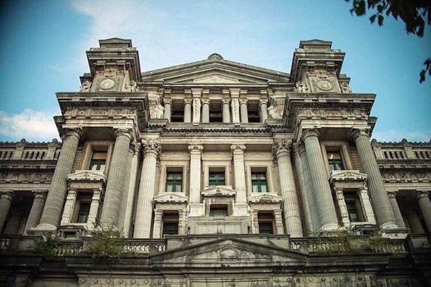 https://media-cdn.tripadvisor.com/media/attractions-splice-spp-720x480/07/3c/4a/b0.jpg 5