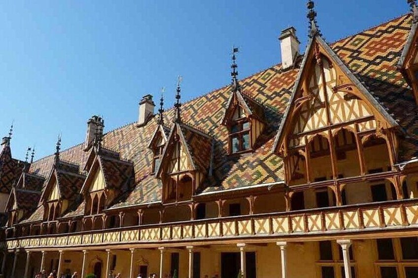 Small group Burgundy tour of Beaune with Wine Tasting from Dijon 3