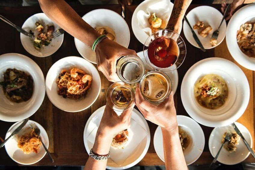 4 hours Private Food and Drink Walking Tour Berlin with Guide 1