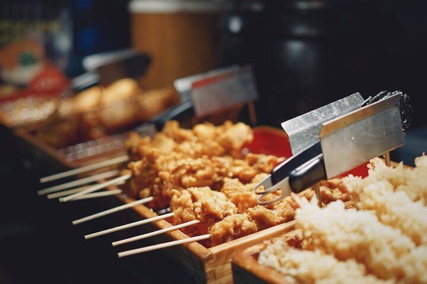 Private Food & Drink Walking Tour Berlin - 4 hours with English-speaking guide 2