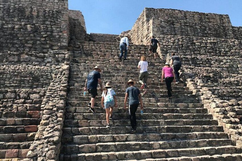 Immersive Cañada de La Virgen Pyramid Tour 3