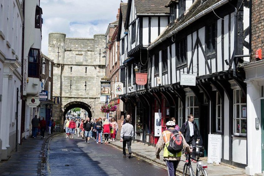 Hello York! Private Walking Tour 3