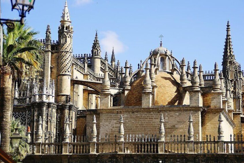Cathedral & Giralda of Seville Reduced-Group Tour 2