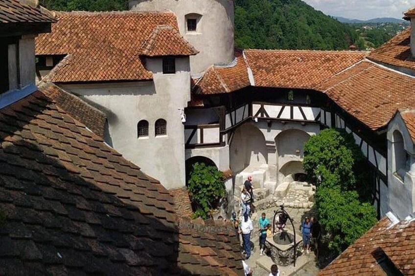 Dracula's Castle, Peles Castle and Brasov - Private Day Trip from Bucharest 3
