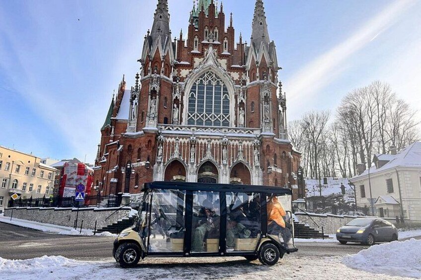 Krakow: Private Guided City Tour by Golf Buggy (with pick-up) 5