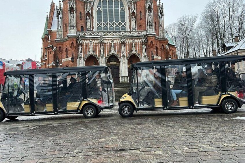 Krakow: Private Guided City Tour by Golf Buggy (with pick-up) 3