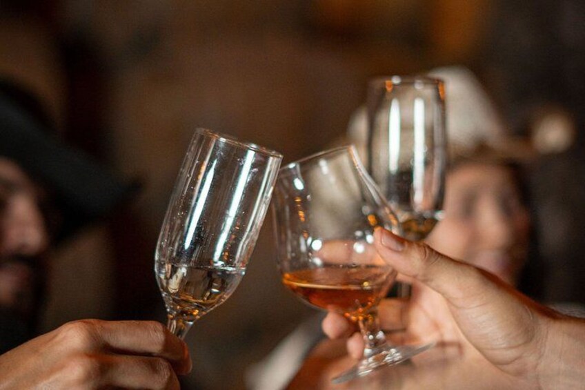 Luxury Tequila Experience: VIP Tastings & Boutique Distilleries 3