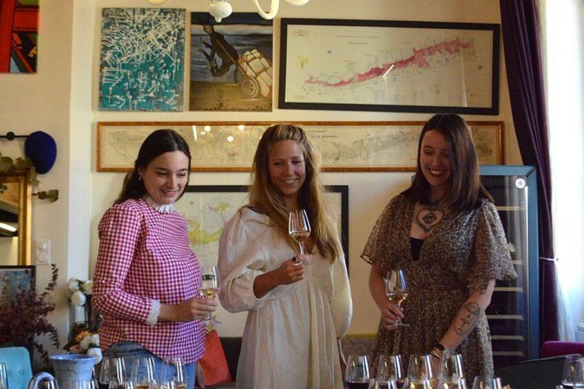 Lyon Wine Tasting: Small-Group Blind Tasting with a Sommelier 2