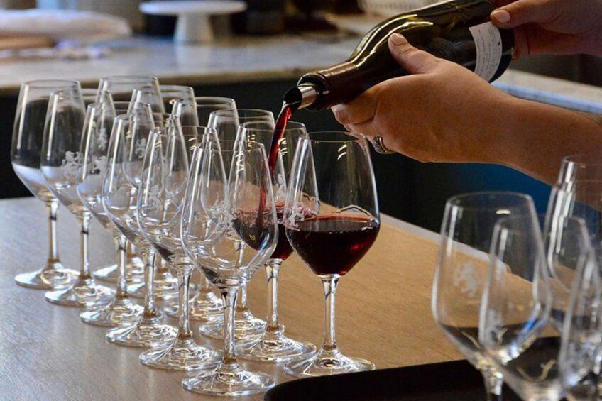 Lyon Wine Tasting: Small-Group Blind Tasting with a Sommelier 3