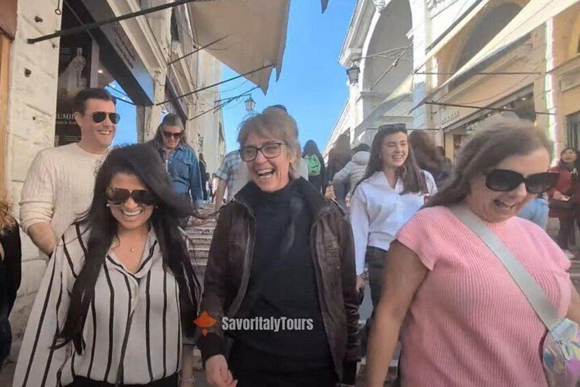 Hear stories and legends of famous land marks in Venice during the tour. Food and wine tour Venice 3