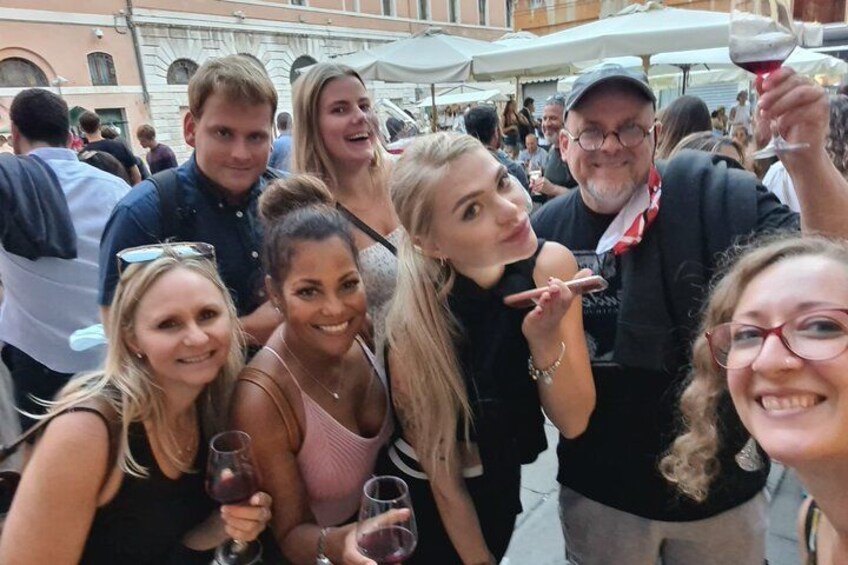 time for a selfie. Food and wine tour Venice 3
