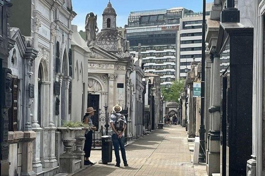 The wonderful, weird, and beautiful necropolis of Recoleta Cemetery 5