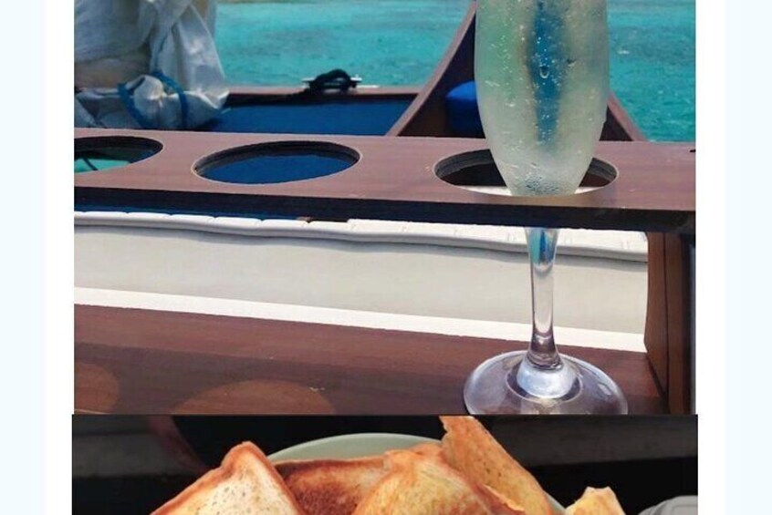 VIP Morning Delight Champagne Sailing and Snorkeling with Lunch