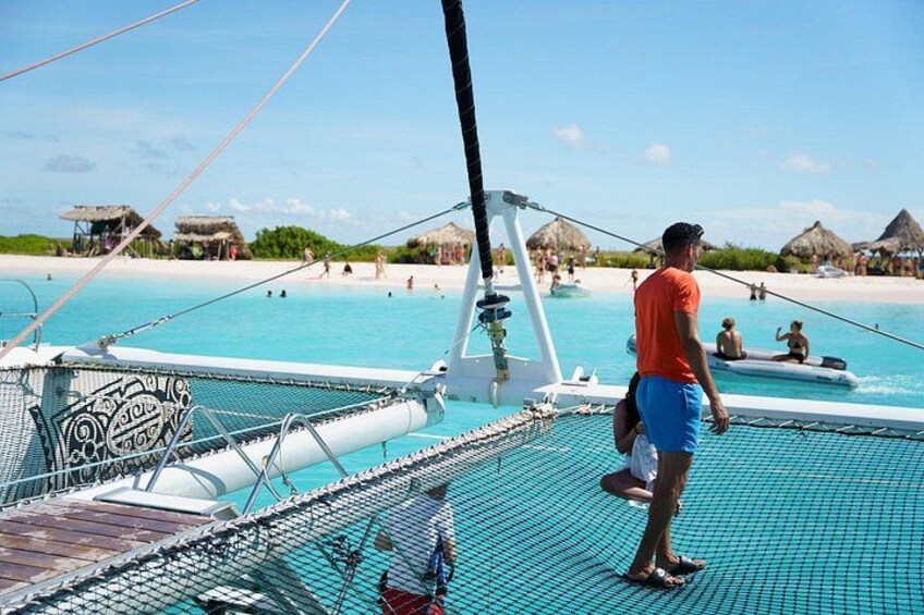 Arrival at Klein Curacao 5