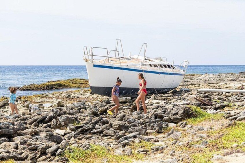Klein Curacao Day Trip with Premium Open Bar and BBQ-Lunch 2