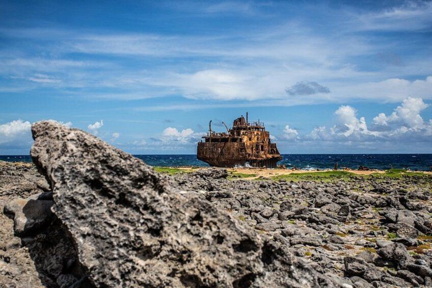 Shipwreck at Klein Curacao 2
