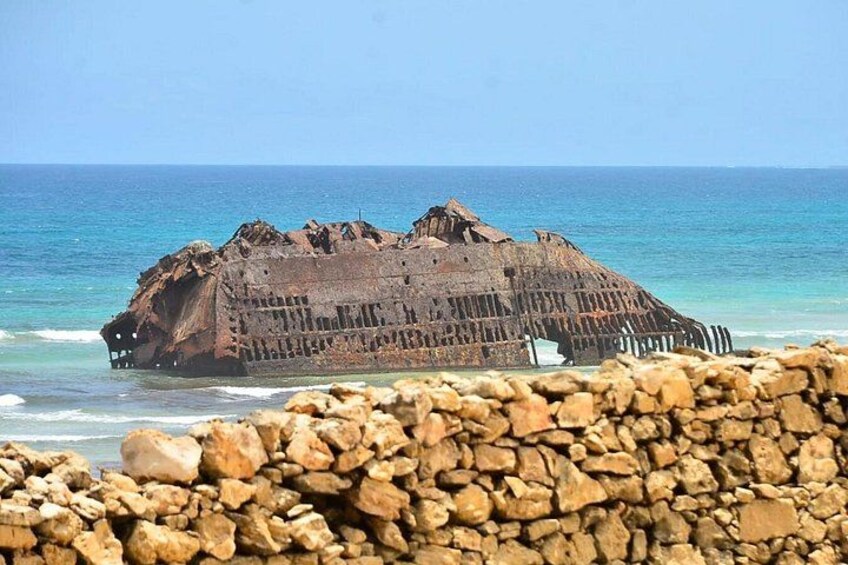 Boa Vista Tour: Santa Mónica, Desert & Shipwreck 1