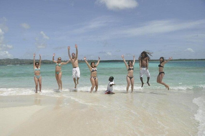 Luxury Reef and Nylon Pool Adventure 5