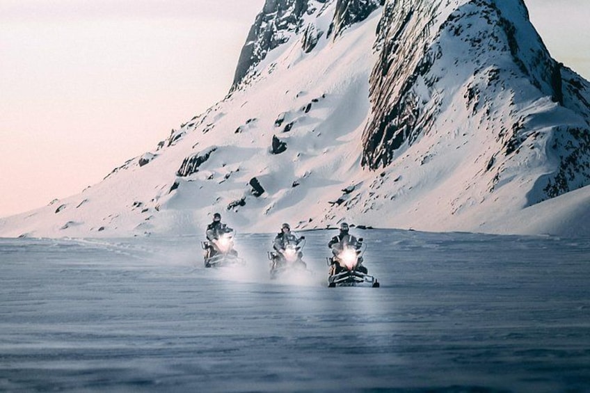 Snowmobile tour 1