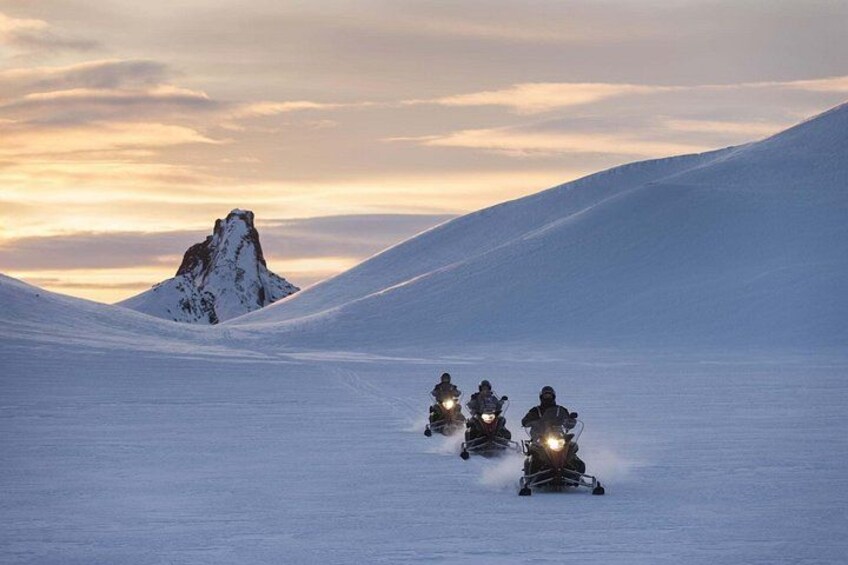 Snowmobiling Adventure on Langjokull Glacier from Gullfoss 3