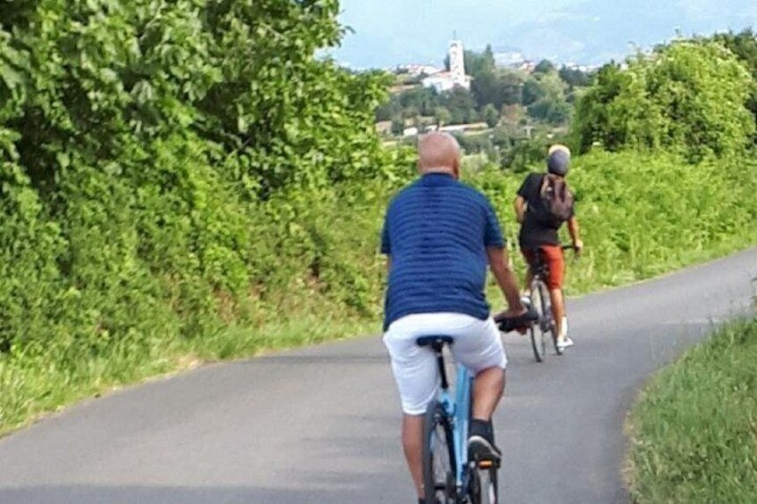 Bike tour with Pintxos & Drinks in Getxo (Scenic Bilbao Seaside) 2