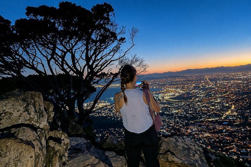 Cape Town: Lion's Head Hike Sunrise coffee/tea or Sunset 4