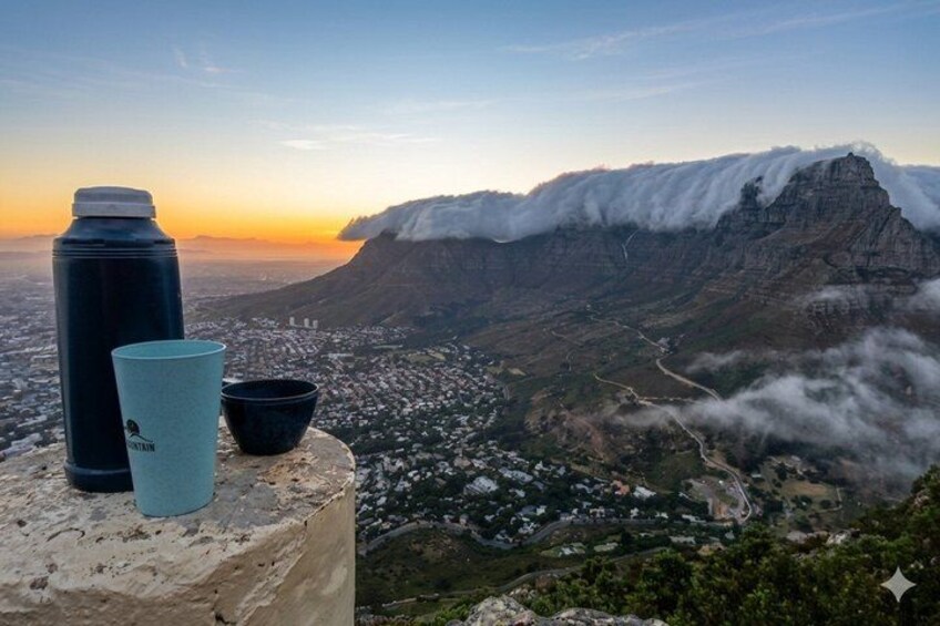 Cape Town: Lion's Head Hike Sunrise coffee/tea or Sunset 4