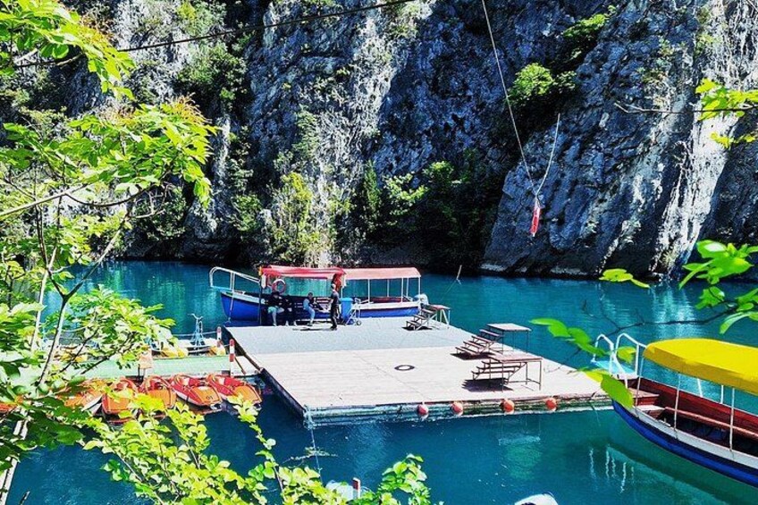 Scenic Boat Rides with Matka's Best Operators 3
