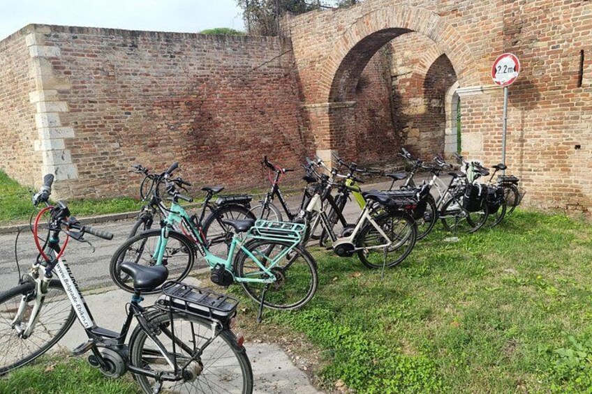 Belgrade E-Bike Tour: Power Glide! 4