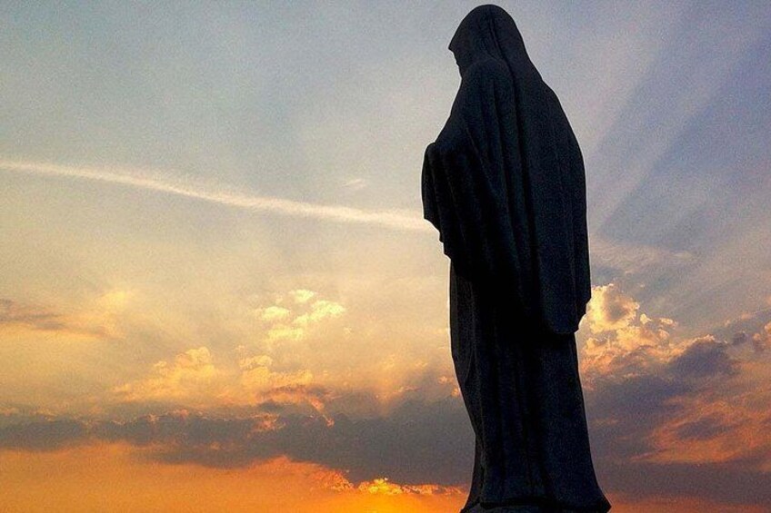 Dubrovnik to Medjugorje & Kravice - Day Trip with Luxury Vehicle 2