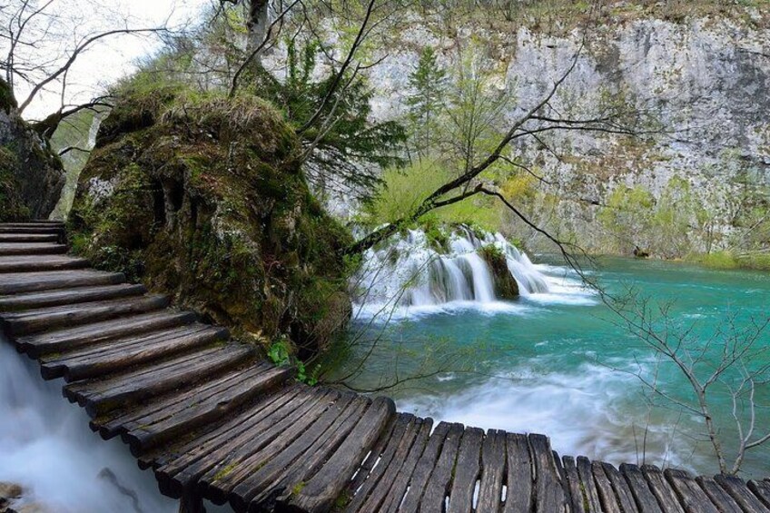 Plitvice Lakes Small Group Tour Ecco from Split or Trogir 5