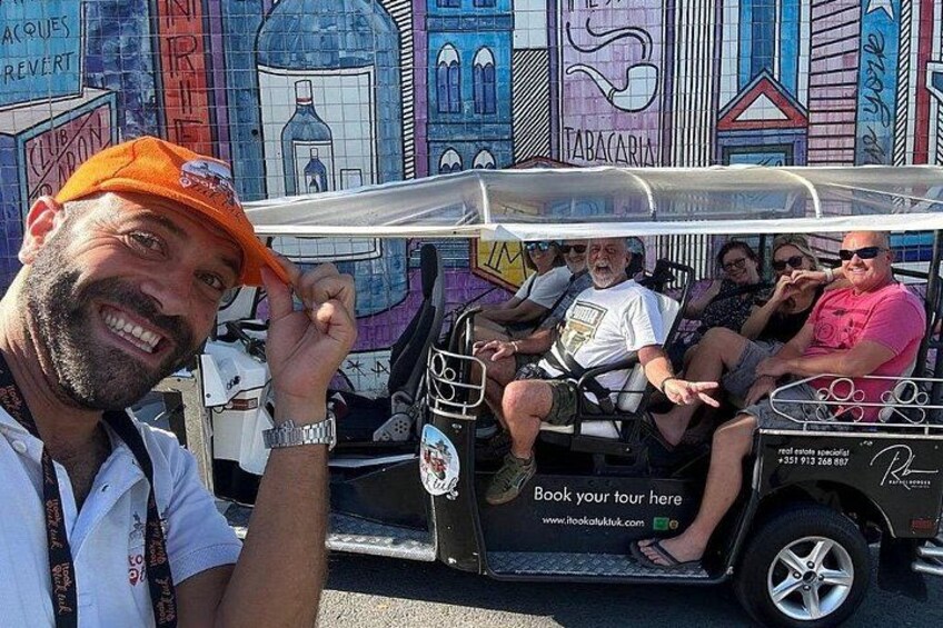 True Private Tuk Tuk Tour: Discover Lisbon with a Local! 3