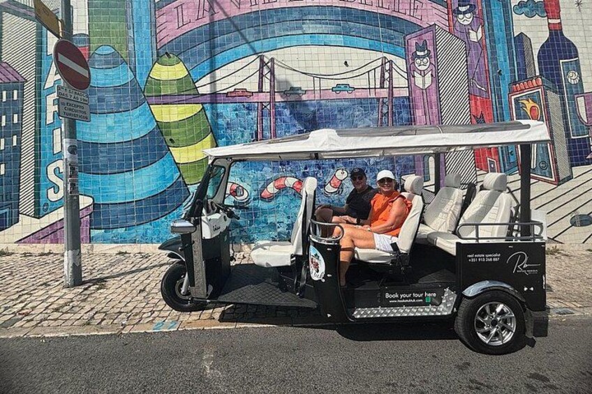 True Private Tuk Tuk Tour: Discover Lisbon with a Local! 2