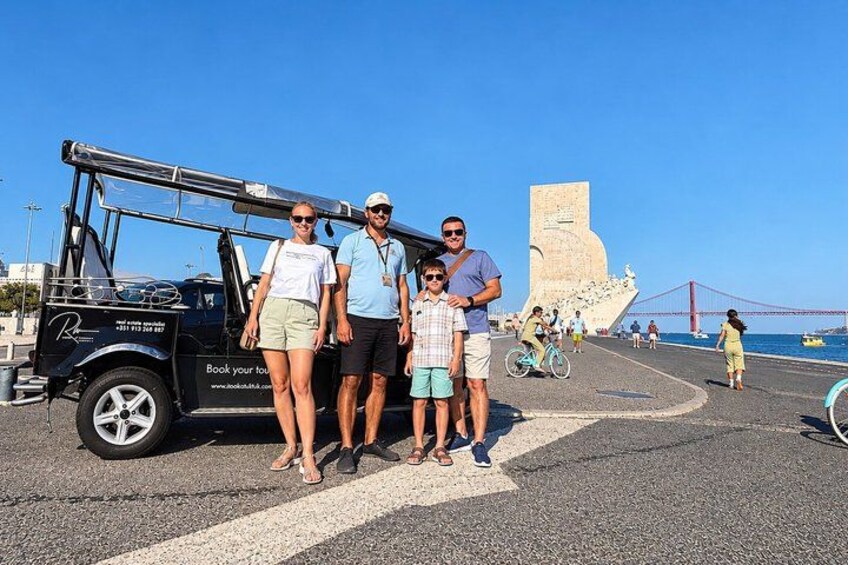 True 4Hour Private Tuk Tuk Tour: Discover Lisbon with a Local! 2