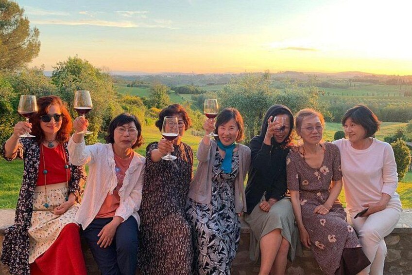 MONTECHIARO Chianti & Supertuscan WINE EXPERIENCE 2