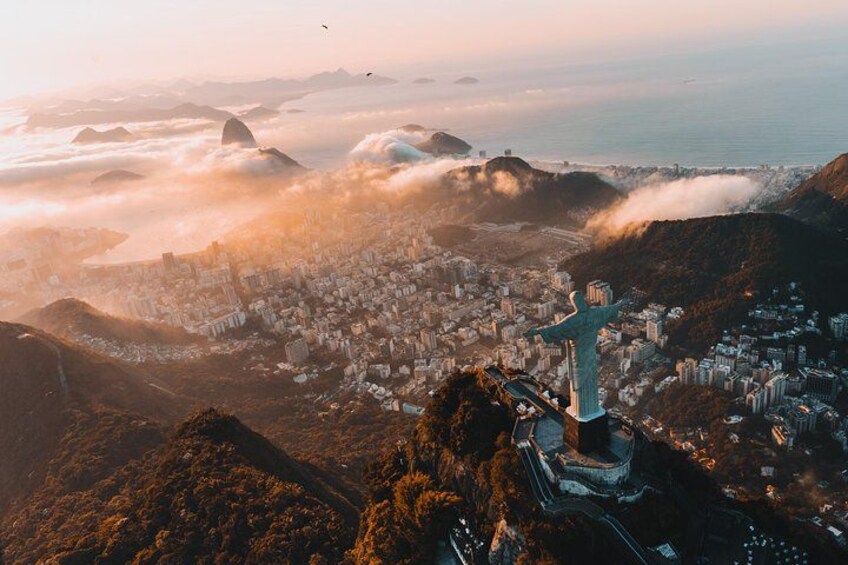 Rio de Janeiro: 35 Min Helicopter Tour Christ the Redeemer 3
