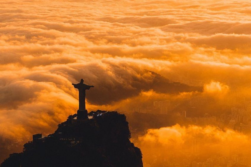 Rio de Janeiro: 35 Min Helicopter Tour Christ the Redeemer 1