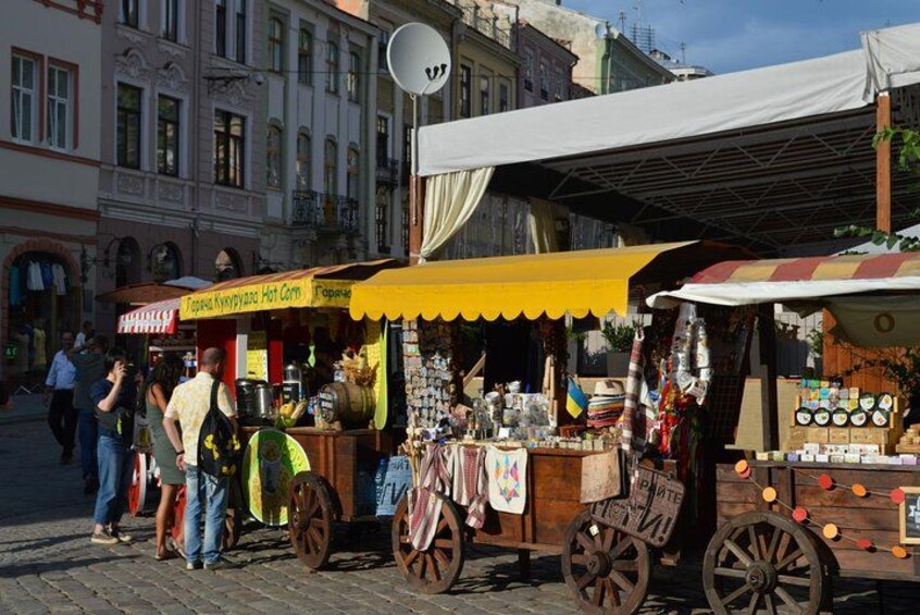 Lviv Sightseeing Private Tour by Car 3